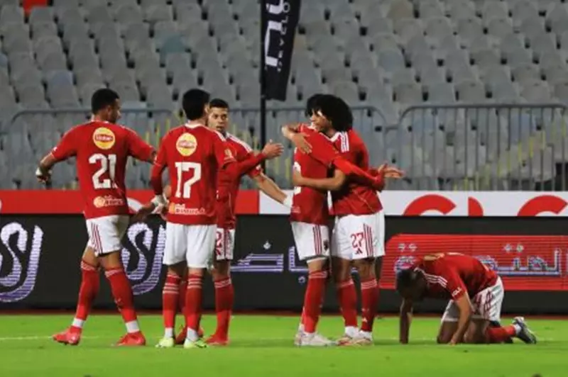 إلى الصدارة مؤقتا.. الأهلي يعبر سموحة بصعوبة في الدوري المصري 